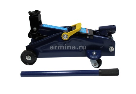 Домкрат подкатной, гидравлический 2 т "AUTOVIRAZH" AV-076002 высота подъёма 140- 300 мм, в кейсе